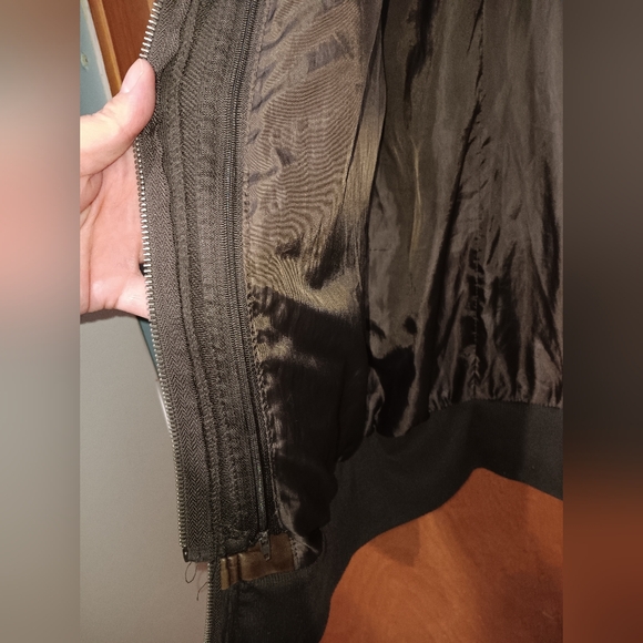 Classic Brown Leather Jacket with Hoodie - Picture 6 of 10